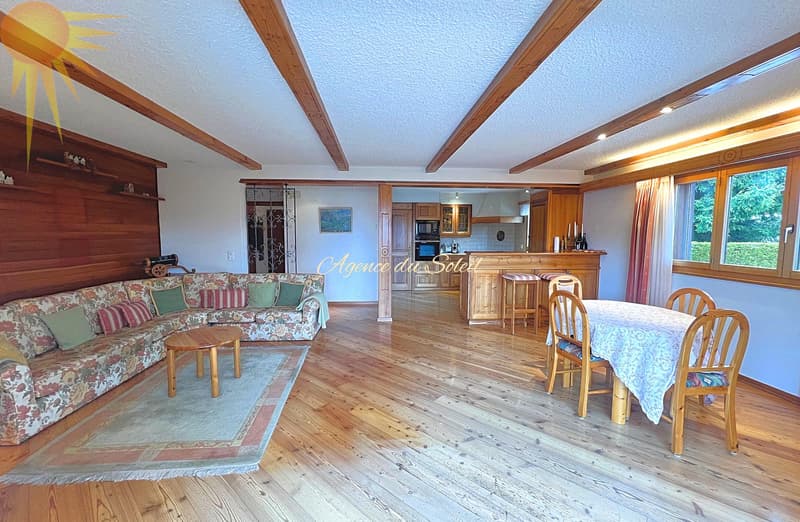 En Exclusivité ! Splendide chalet de 8.5 pièces en bordure du golf Ballesteros à Crans ! (4)