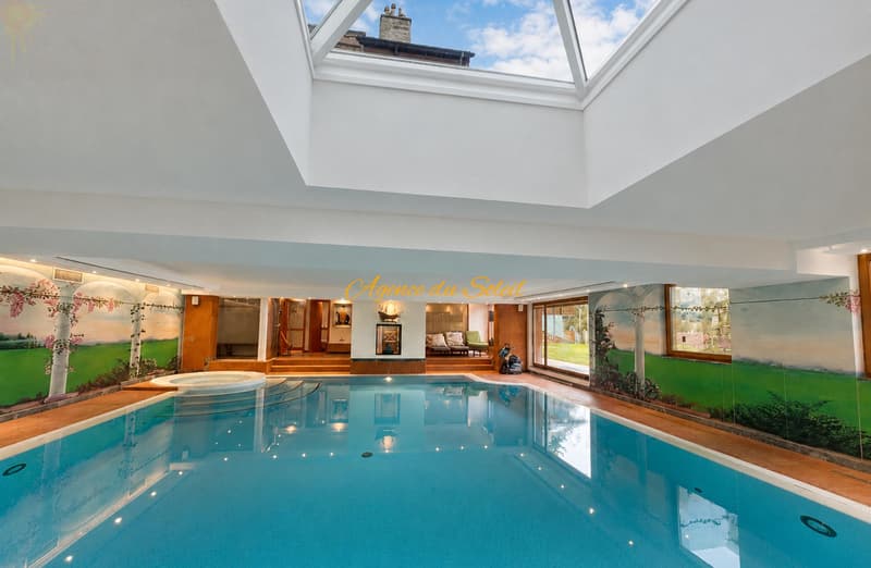 Appartement Ski-in/Ski-out, de standing de 4.5 pièces avec piscine privée au coeur de Crans ! (2)