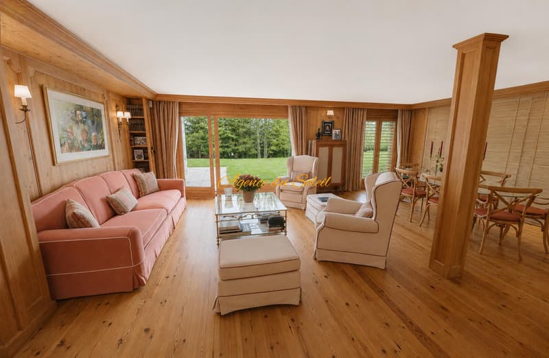 Appartement Ski-in/Ski-out, de standing de 4.5 pièces avec piscine privée au coeur de Crans ! (3)