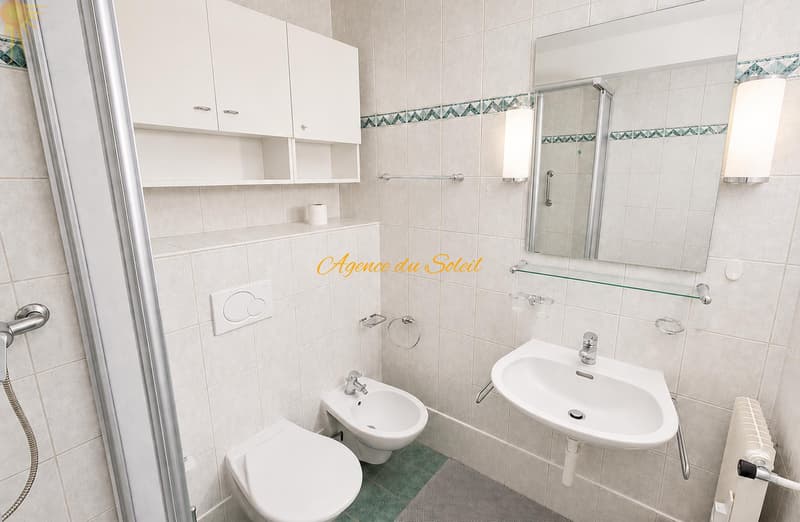 Au coeur de Crans, spacieux appartement traversant (est-ouest) de 2.5 pièces avec 2 balcons ! (9)
