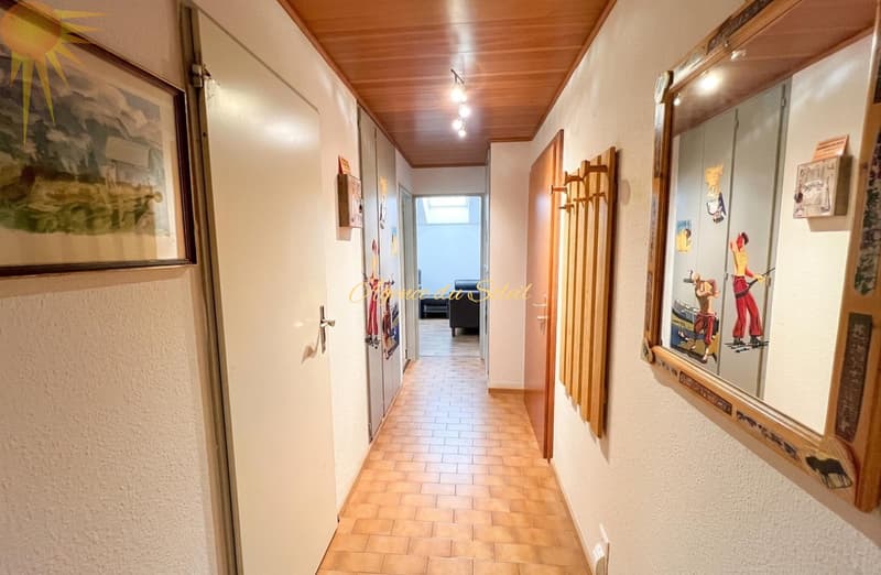 À louer (saison): Très cosy appartement de 3.5 pièces à proximité du funiculaire ! (5)