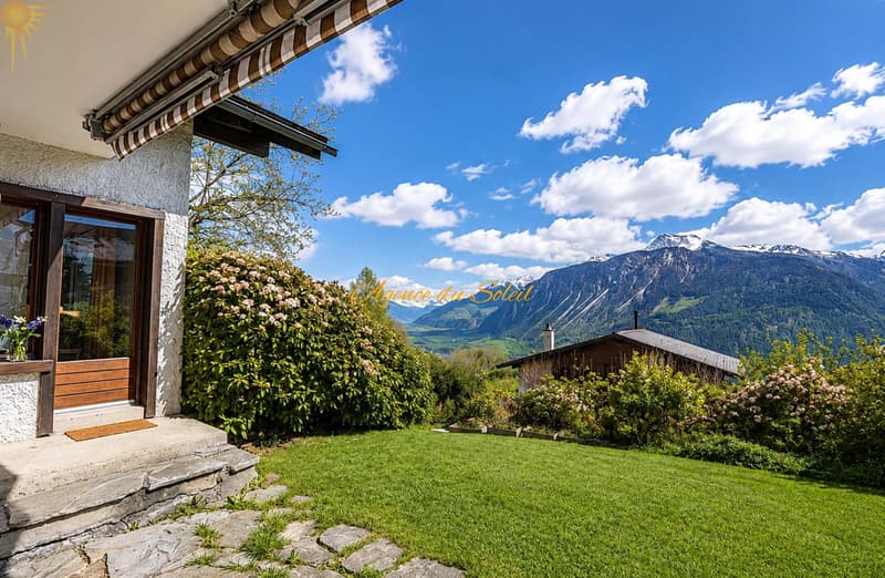 Maison à fort potentiel comprenant 2 appartements séparés, située à 5 minutes en voiture de Crans-Montana ! (1)