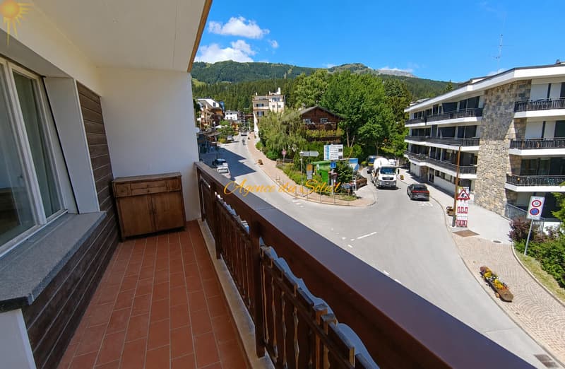 Au coeur de Crans, spacieux appartement traversant (est-ouest) de 2.5 pièces avec 2 balcons ! (13)