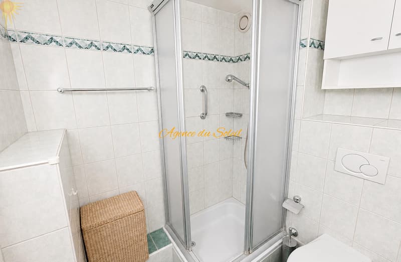 Au coeur de Crans, spacieux appartement traversant (est-ouest) de 2.5 pièces avec 2 balcons ! (12)