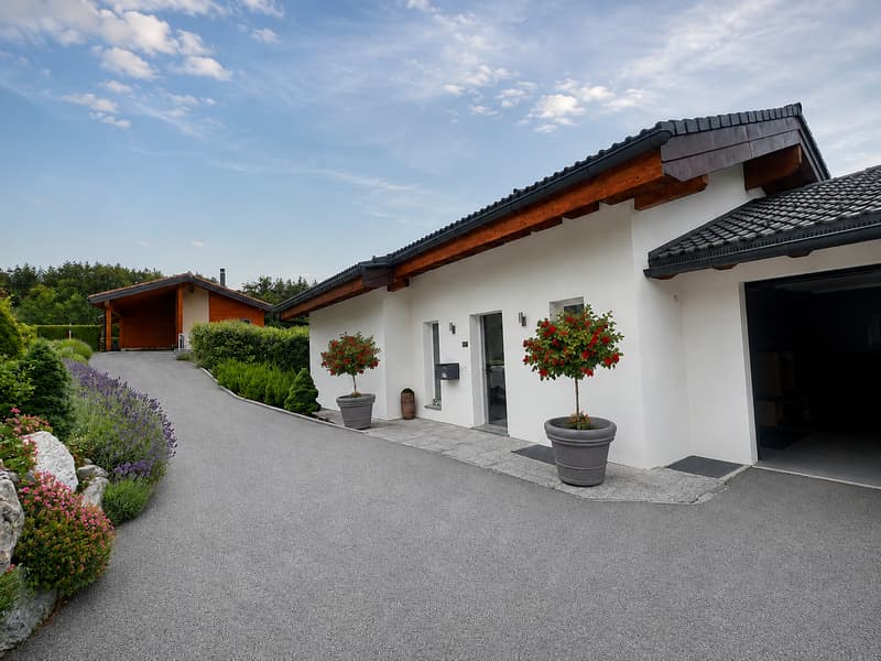 À louer à la semaine : Sublime maison contemporaine de 3.5 pièces à Lens ! (1)