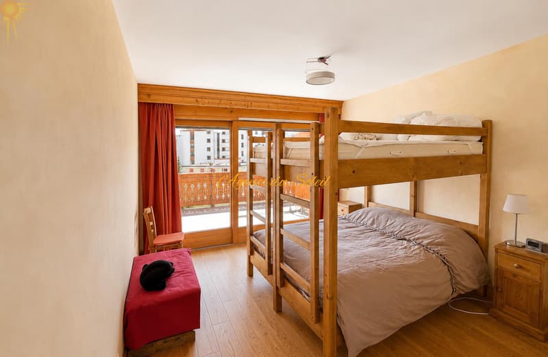 Au coeur de Crans ! Élégant appartement de standing de 3,5 pièces avec vaste terrasse orientée est! (8)