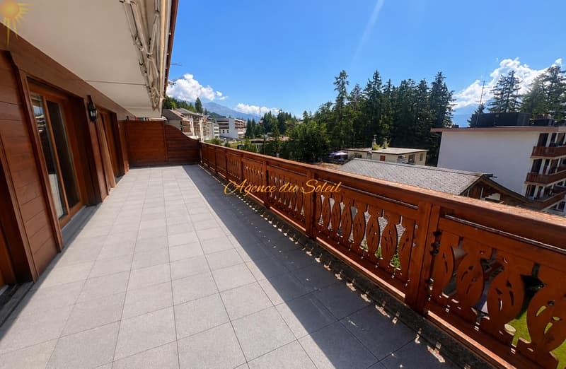 Au coeur de Crans ! Élégant appartement de standing de 3,5 pièces avec vaste terrasse orientée est! (3)