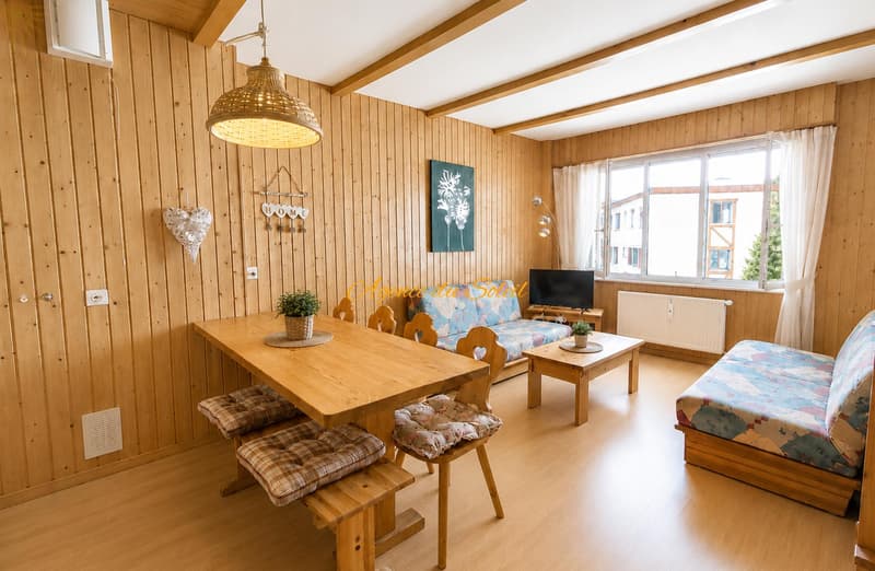 À louer à la saison : Agréable appartement 2.5 pièces en plein coeur de Crans ! (3)