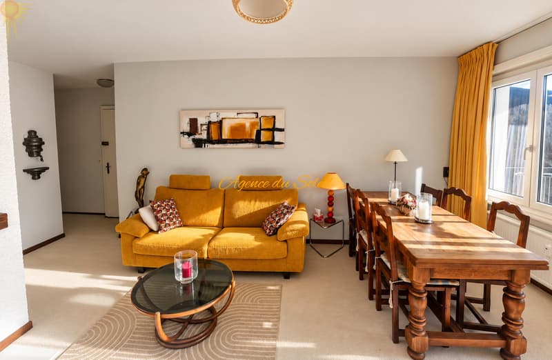 Splendide appartement ski-in/ski-out, traversant d'angle, de 3.5 pièces, à Montana ! (5)