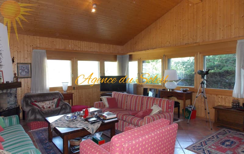 Très beau Chalet de 7.5 pièces sur un grand terrain arborisé ! (5)