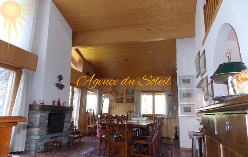Très beau Chalet de 7.5 pièces sur un grand terrain arborisé ! (6)