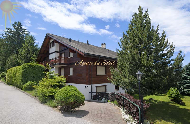 Très joli appartement traversant d'angle à Crans ! (1)