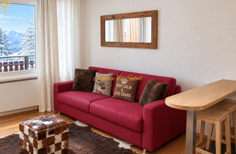 Adorable pied-à-terre rénové au coeur de Crans avec une belle vue dégagée ! (2)