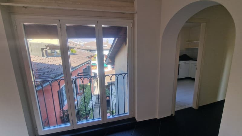 ROMANTICO E CONFORTEVOLE APP.TO 4.5 LOCALI MANSARDATO (8)