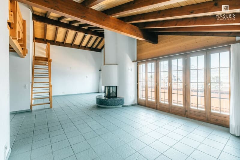 Grosszügige 4½-Zi-Dachwohnung mit See- und Bergsicht (6)