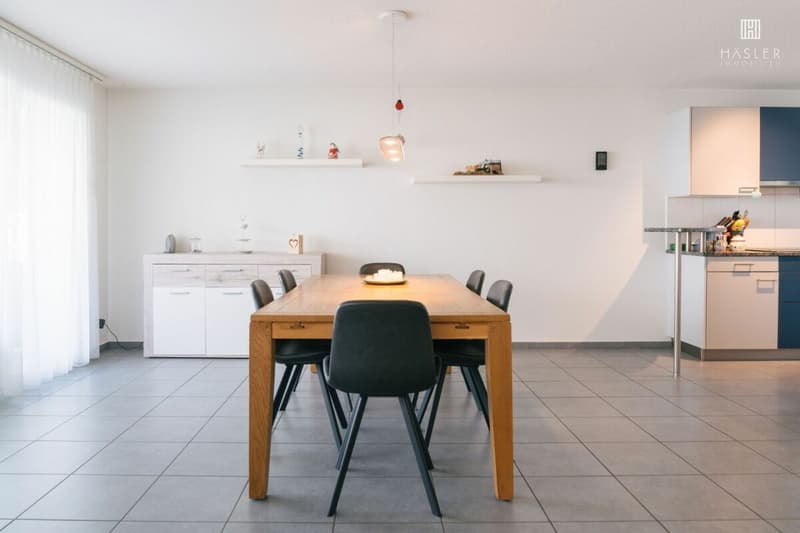 Grosszügige 4½-Zimmer-Wohnung in familienfreundlichem Quartier (7)