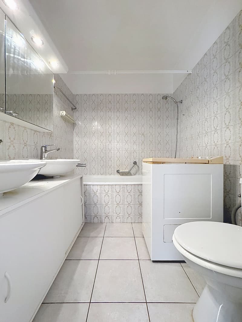 Bel appartement de 4 pièces avec magnifique vue dégagée (10)