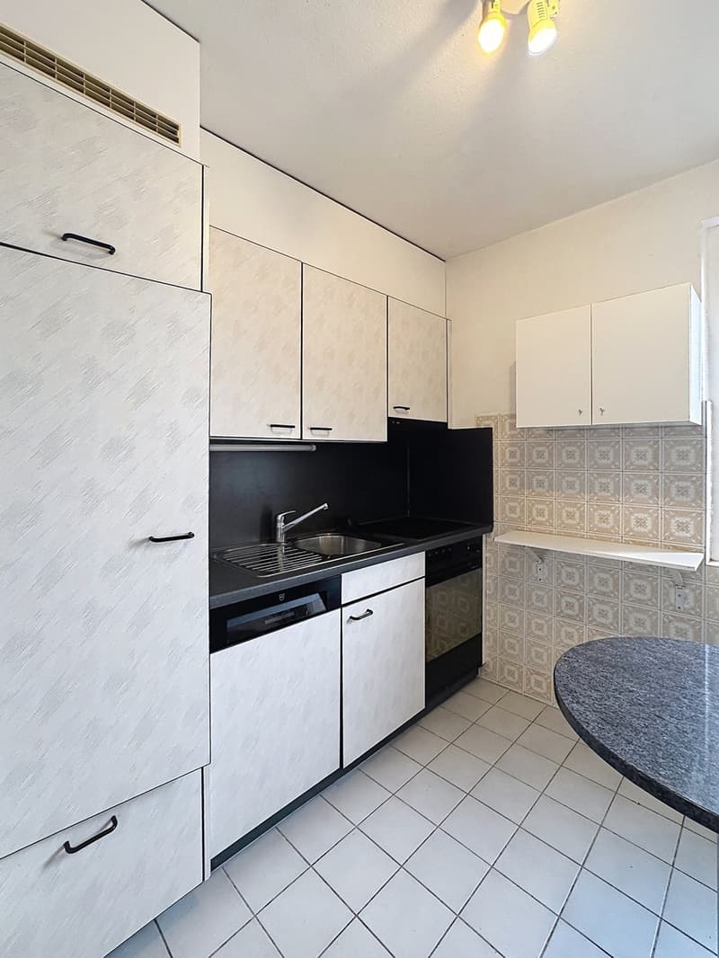 Bel appartement de 4 pièces avec magnifique vue dégagée (8)