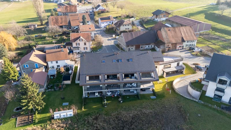 Appartement 5.5 pces neuf en duplex (2)