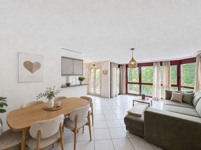 Appartement de 3,5 pièces avec balcon à proximité de Fribourg (1)