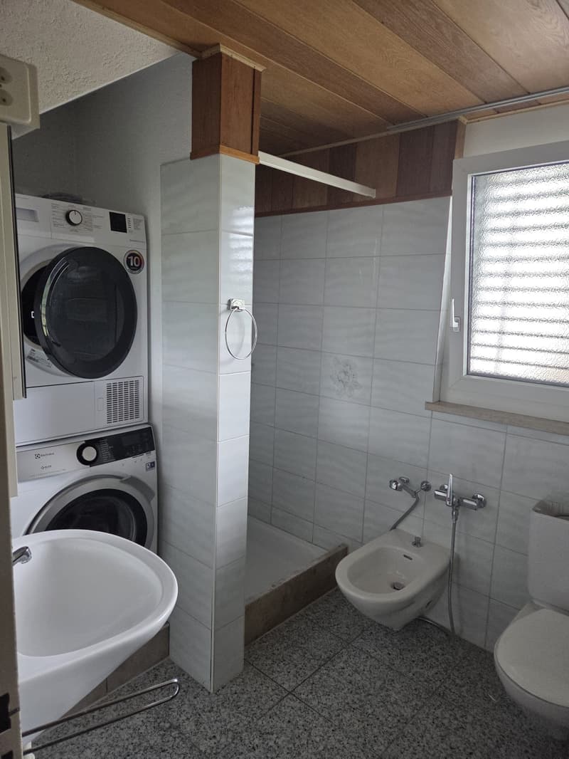 Studio im Erdgeschoss zu vermieten (5)