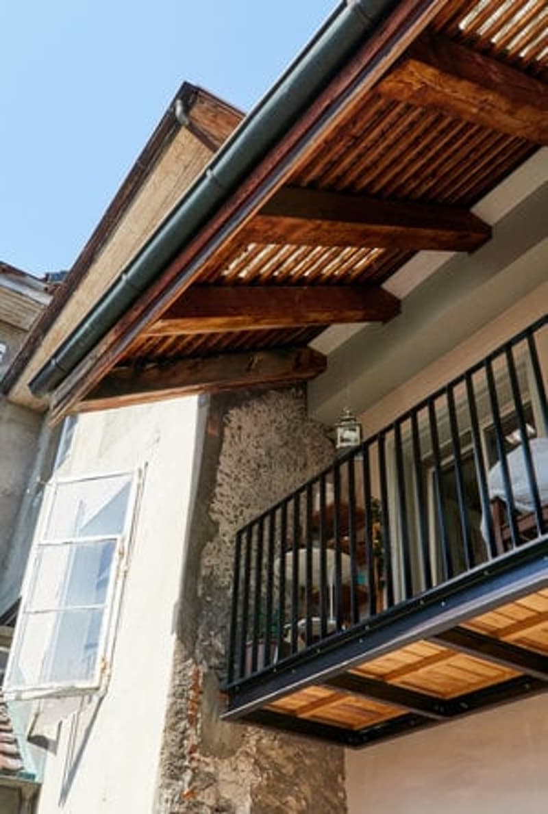 Einzigartig - Altbau in neuem Glanz mit Lift & Balkon (8)