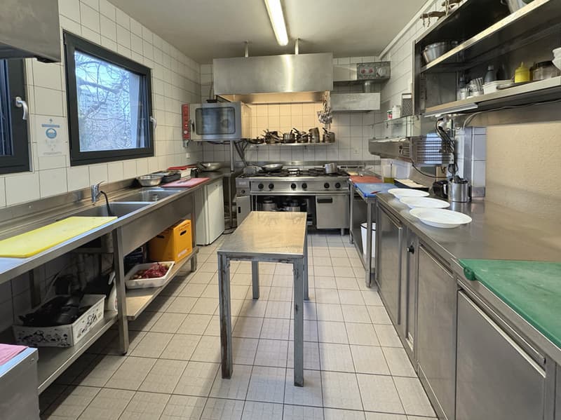 Café-restaurant à remettre à Lausanne - Chailly (9)