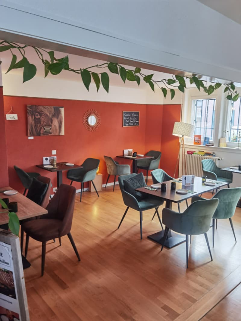 Surface commerciale d'env. 100 m2 - Place de Chauchy 2, 1164 Buchillon (3)
