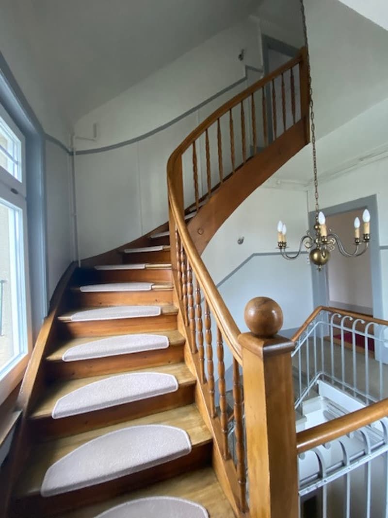 Maison de maître avec un logement un local commercial (9)