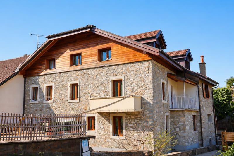 Maison villageoise contigue de 5.5 pieces avec mezzanine (3)