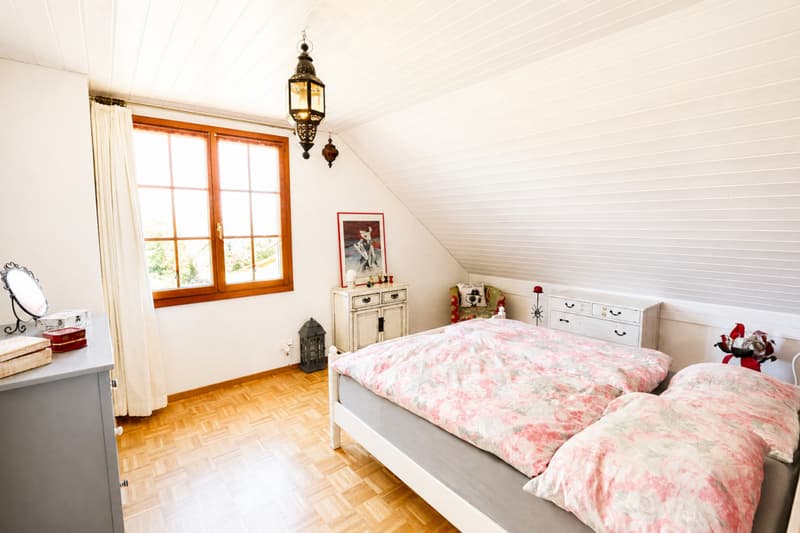 Villa individuelle de 5.5 pièces au centre du village (11)