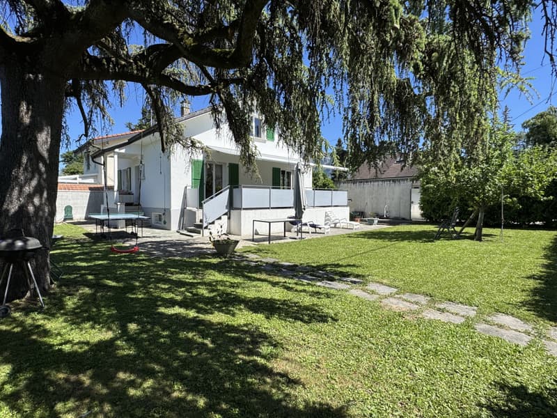 NICE INDIVIDUAL FAMILY VILLA WITH 5 BEDROOMS (1)