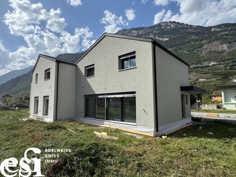 Spacieuse villa contemporaine de 4.5 pces à Saillon (1)