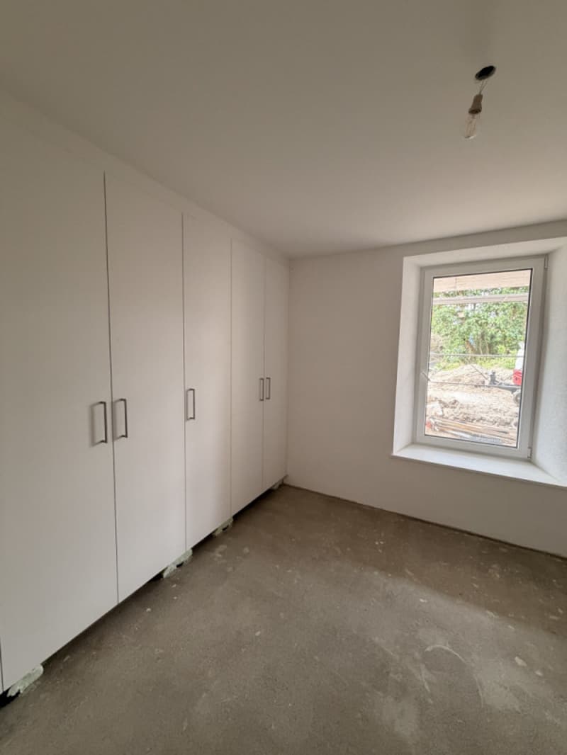Charmant 2,5 pièces de plain-pied entièrement rénové (2)