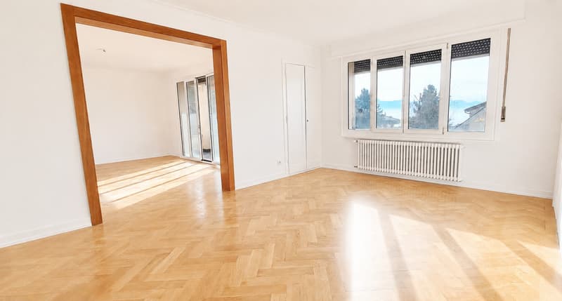 À louer sans place de parc ! - 4 pièces rénové au 1er étage à Pully (2)