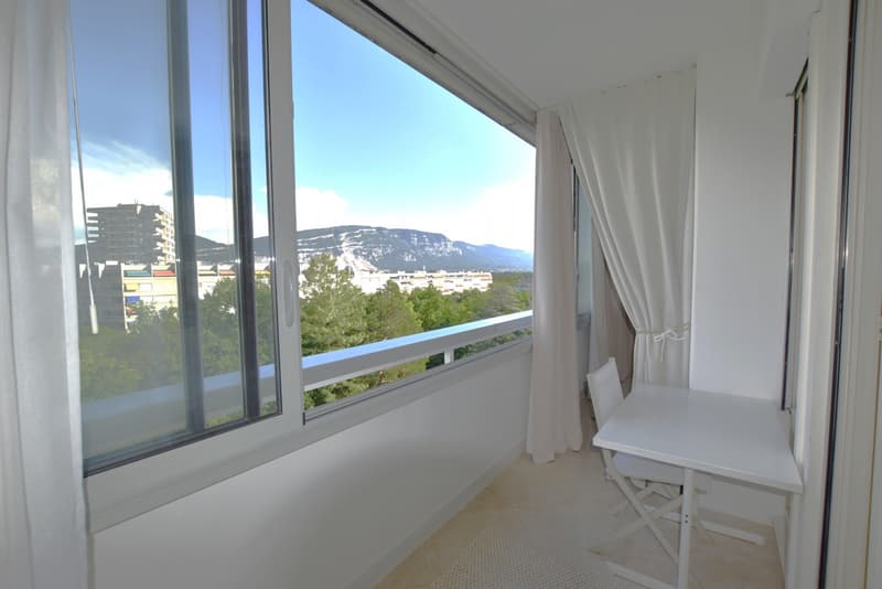 UN BIJOU D'APPARTEMENT DANS RÉSIDENCE DE LUXE (8)