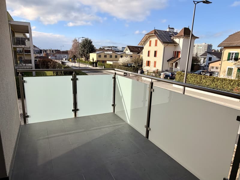 En pignon, spacieux, lumineux et pratique (10)