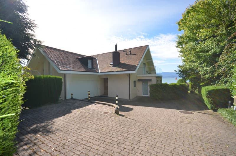 SAINT-PREX - DEUX VILLAS AU BORD DU LÉMAN, AVEC ACCÈS PRIVATIF AU LAC (8)