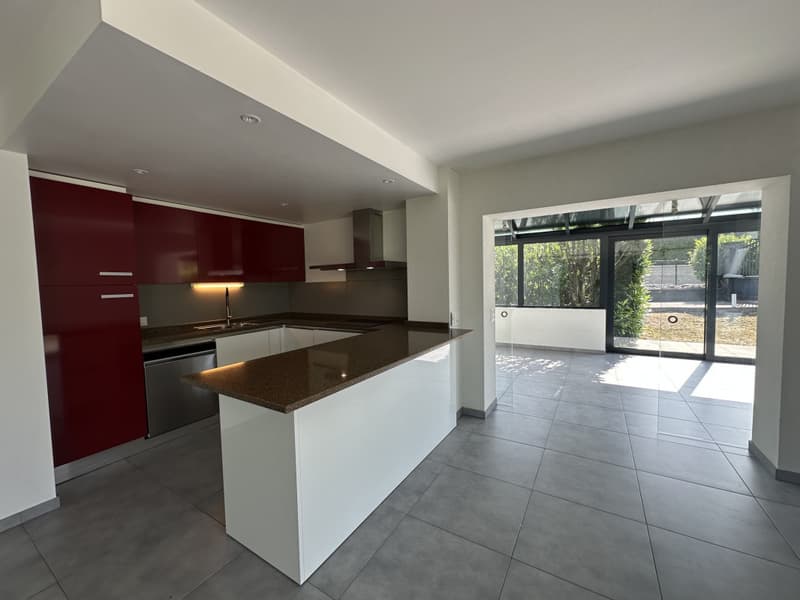 Belle villa récente, moderne et très fonctionnelle. (4)