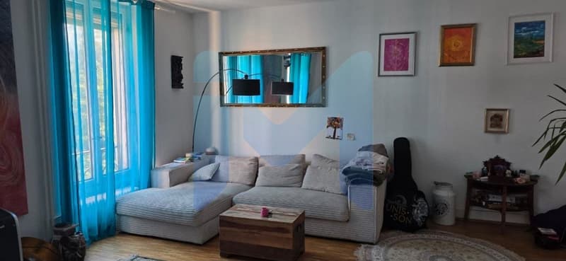 Appartement de 4 pièces au 3ème étage situé à Carouge 1227 (1)