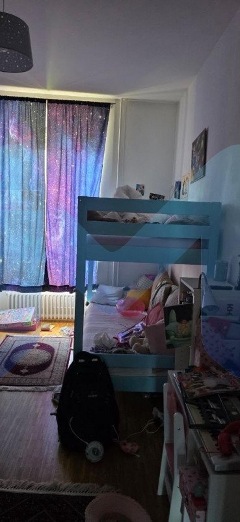 Appartement de 4 pièces au 3ème étage situé à Carouge 1227 (6)