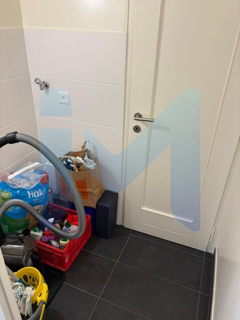 Appartement de 4 pièces au 2ème étage situé à Genève 1202 (8)