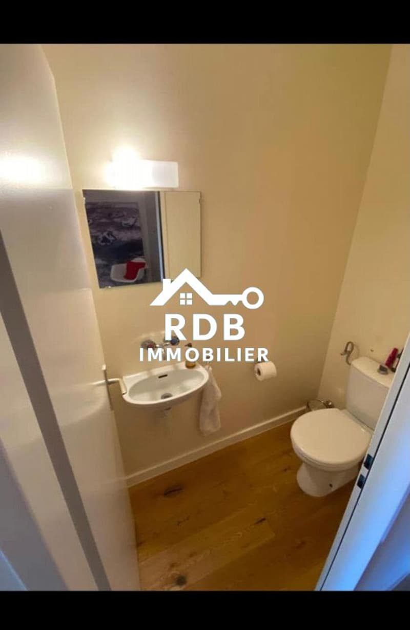 Appartement de 2,5 pièces au 2ème étage situé à Genève 1206 (7)