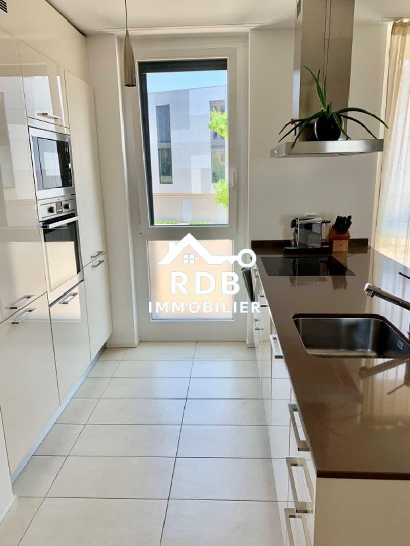 Appartement lumineux de 3.5 pièces situé au Mont-sur-Lausanne. (4)