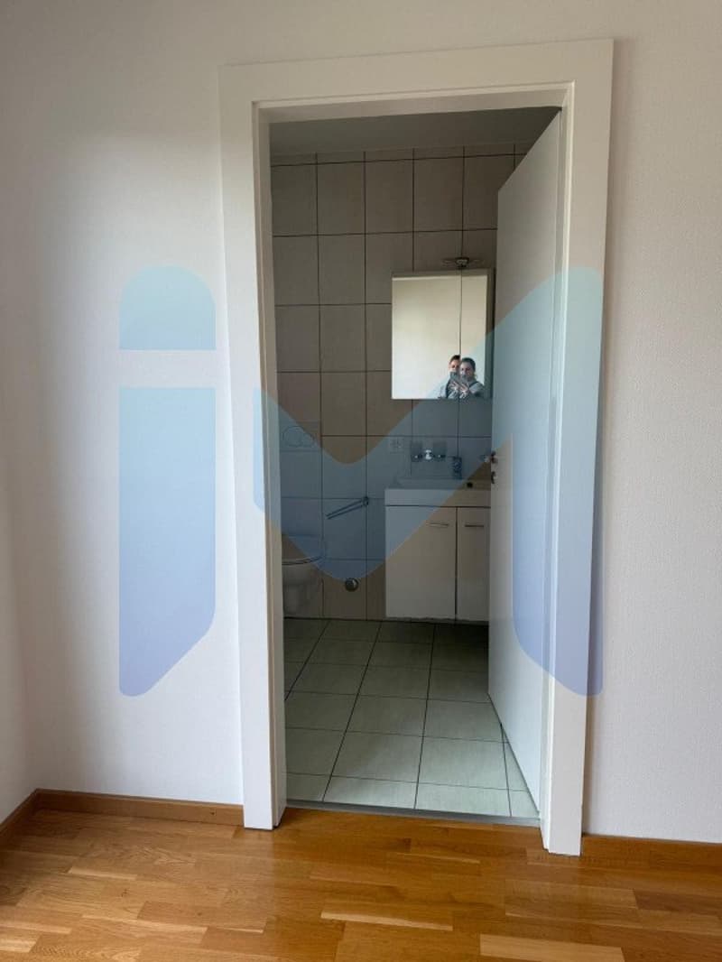 Appartement de 5,5 pièces au 3ème étage situé à Thônex 1226 (6)