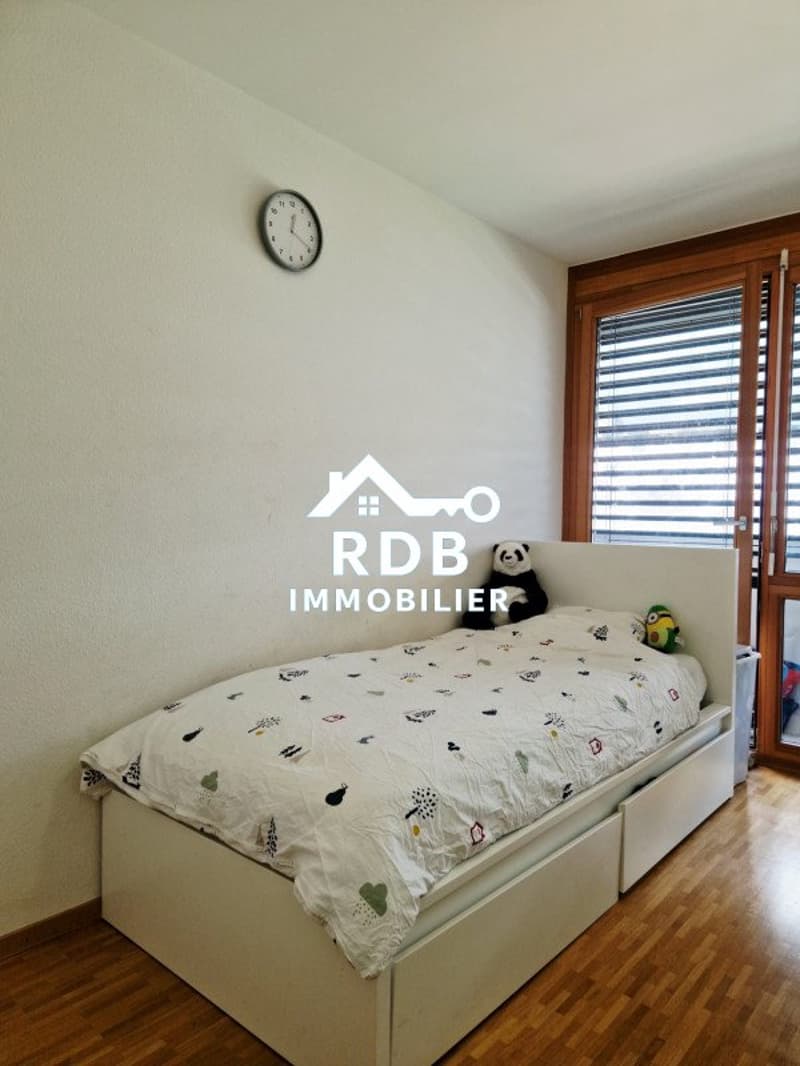 Appartement de 5 pièces au 1er étage situé à Le Grand-Saconnex 1218 (7)