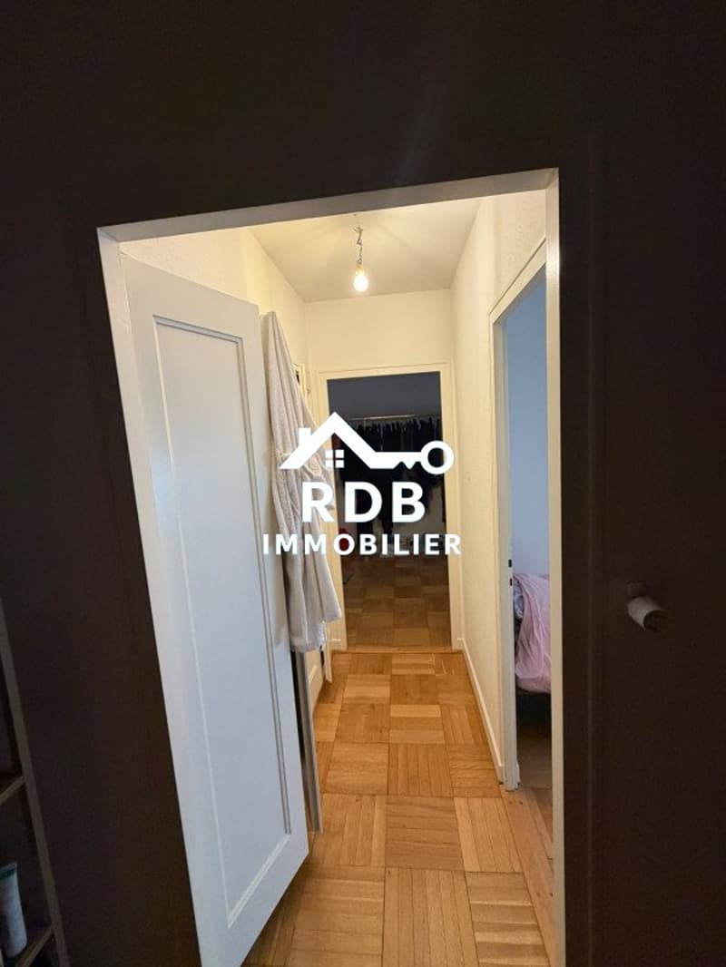 Appartement de 4 pièces au 1er étage situé à Acacias 1227 (5)