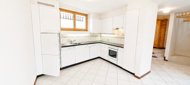 À louer - Superbe maison familiale de 6.5 pièces avec terrasse au coeur de Lens (3)