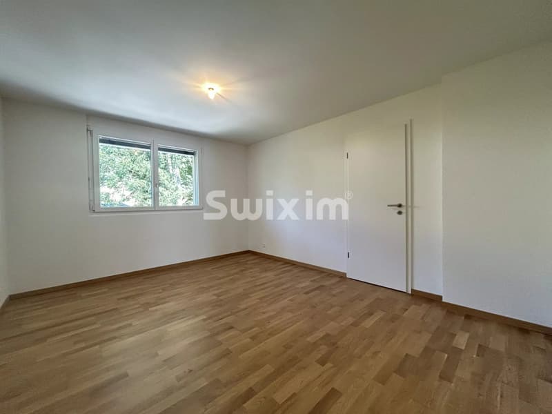 Exclusivité ! Superbe attique avec une vue dégagée sur les montagnes ! (4)