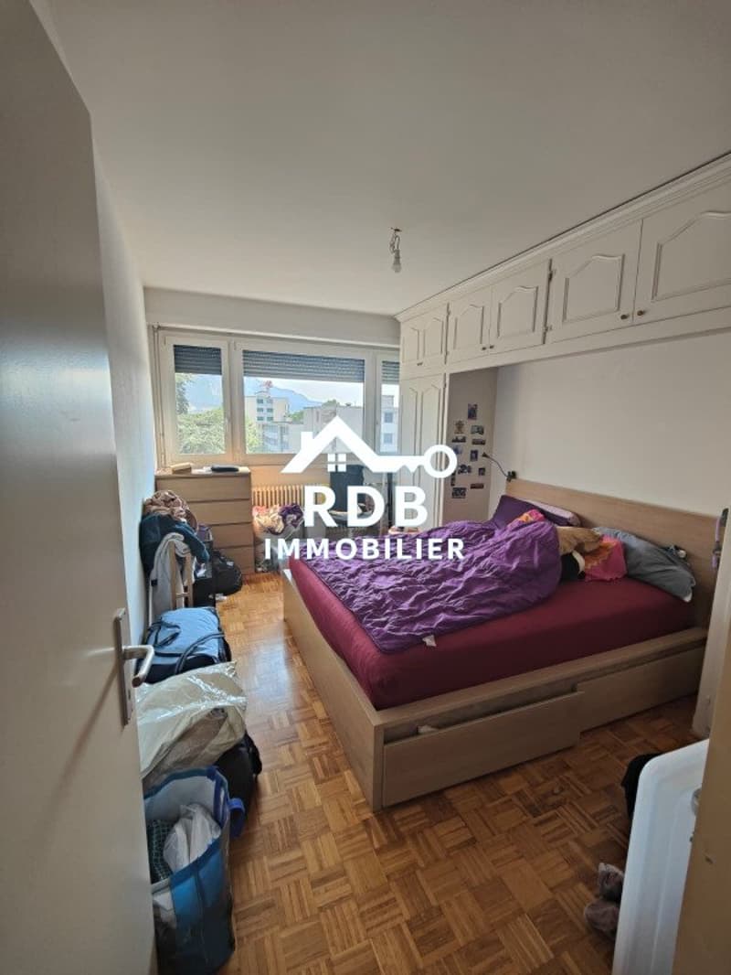 Appartement de 2,5 pièces au 4ème étage à Thônex 1226 (5)